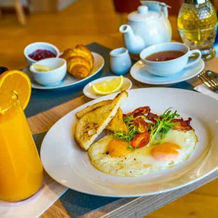 Plaza Boutique Hotel - Czech Leading Hotels Отели рядом с достопримечательностью «Прага 08»