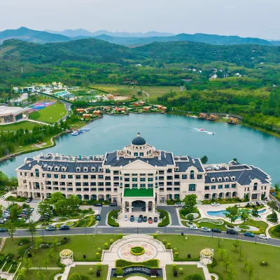 Yixing Inlong Narada Resort Hotel Hotels near Shanjuan Cave