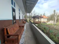 Tengger Indah Bromo Villa Hôtels à : Sukapura