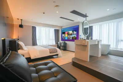 Modern Space Hotel Nansha Wanda Plaza Line4 STN Hotels near Hengli Cultural Sports Square
