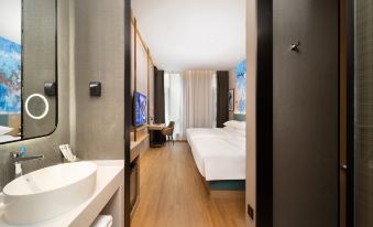 Magnotel Hotel (Jinzhong Lingshi Xinjian Street)