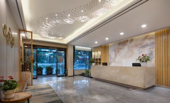 Olive Leaf Hotel (Changsha Wu Yi Square Railway Station)