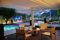 Liujian Qingshe Hotel