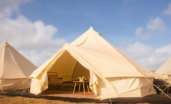 Dunhuang Starry Sky Secret Realm Sand View Hotel (Behind Mingsha Mountain)