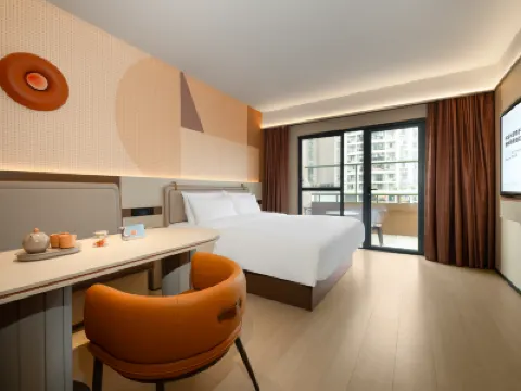 Orange Hotel (Jiangbei Goose City Bridge Branch) Hotels near Huizhou Museum