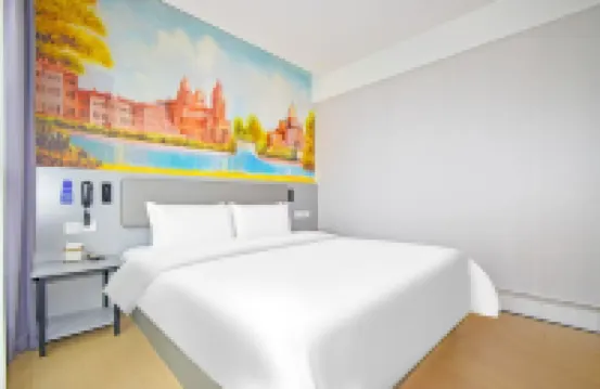 7Days Inn Hotel (Chongqing Yudong Pedestrian Street Duhuili) Hotels near Chongqing Youth Vocational and Technical College Banan Campus