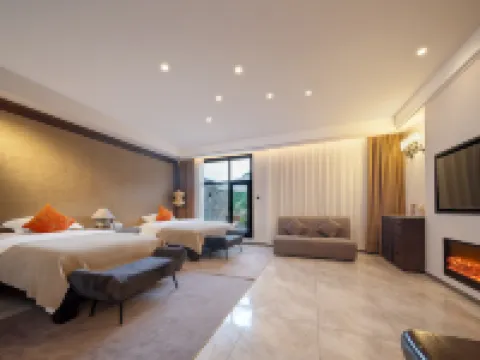 Wingate® by Wyndham Hotels in Fenghuang