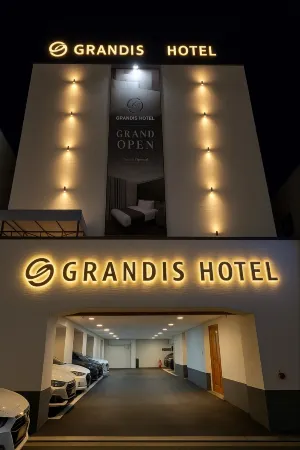 Dayeon Grandis Hotel Отели рядом с достопримечательностью «Орюкто»