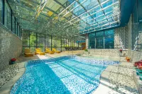 Lixian Bipeng Valley Yulan Huating Hotel - piscina