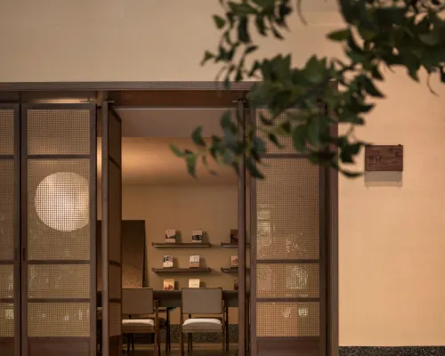 Atour Origin Hotel Xi'an QuJiang District Wanxiang Plaza Hotels near Yanta