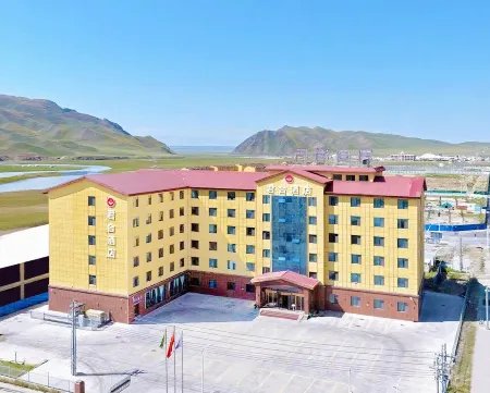Bayin Brooke Junhe Hotel