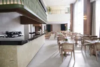 Seda Abreeza Hotel
