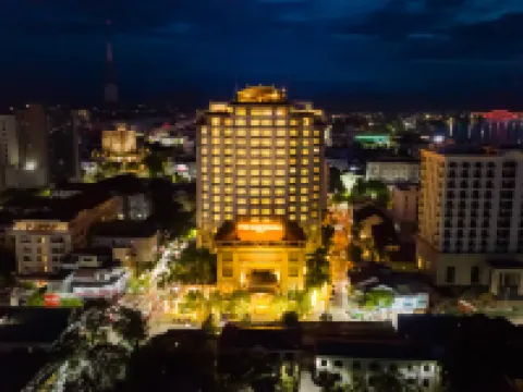 ทีทีซีอิมพีเรียล โฮเต็ล โรงแรมในเว้