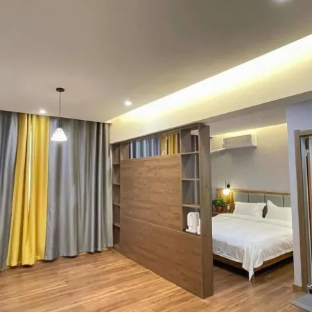 Yuenan Hotel (Tanghe)
