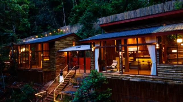 Portare.home Mae Kampong Hotels near Wat Khantha Phueksa