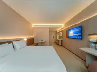 HanTing Hotel (Tai'an High-Speed Railway Station Zhenxing Street)