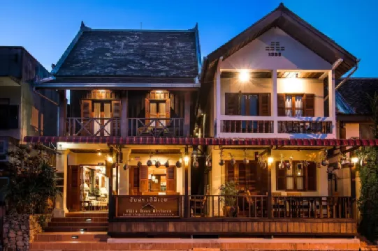 Villa Deux Rivières Hotel Hôtels à proximité de : Temple d’or de la ville (Wat Xieng Thong)