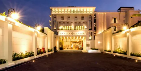 Ayaartta Hotel Malioboro Отели в г. Ngampilan