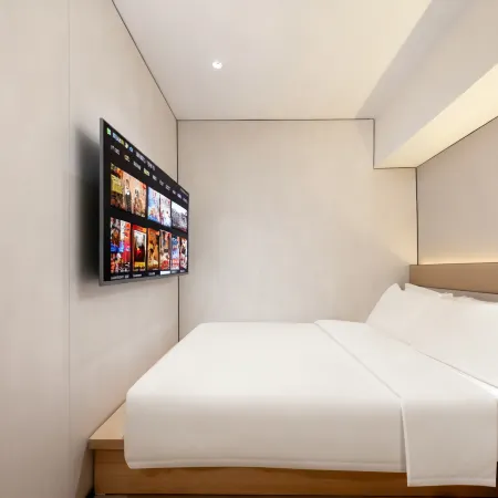 Yiju Hotel (Shanghai Changning Loushanguan Road Metro Station Branch) Отели рядом с достопримечательностью «Чаннин»