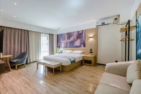 Yincheng Hotel (Binyang Litang High-Speed Railway Station)