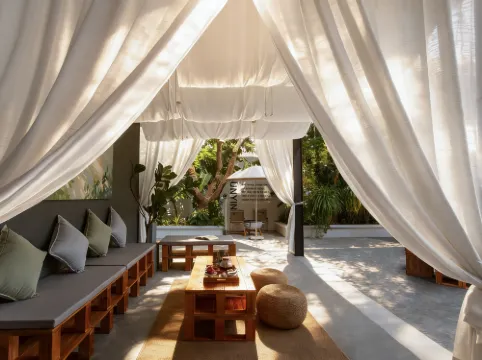 Xun Yin · Wildness Luxury Secluded Family Boutique Stay (Shenzhen Jiaochangwei Beach)