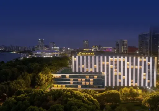 Shanghai Expo Riverside Hotel Hotels near Shanghai World Expo Exhibition and Convention Center