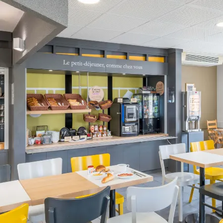 B&B Hotel Angers 2 Université