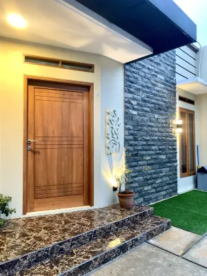 Blezz Villa Nirwana Tasik - Homestays