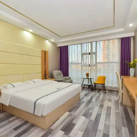 Plateau Pearl Hotel (Liupanshui Sports Center)