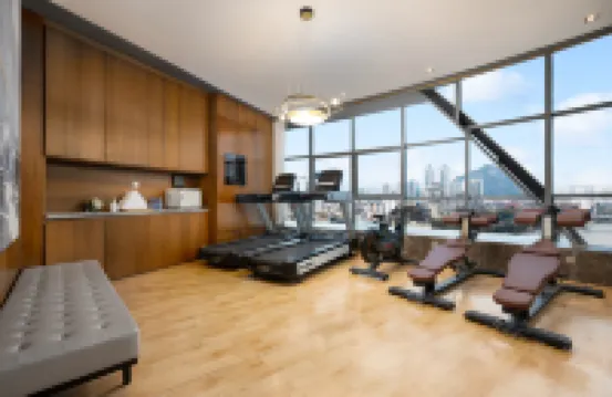 ECHENG丨怡程酒店（柳州五星步行商業街銀泰城店）