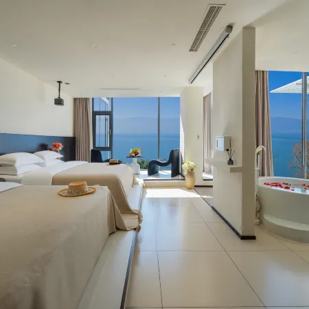 Dali Boye Designer Scenic Apartment (Erhai Small Putuo)