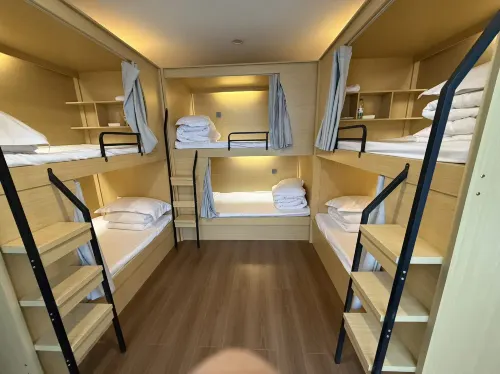 Moshan Hostel (Baoguosi, Emei Mountain) - New