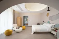 Ruyuan Hot Spring Homestay (xinzhou Ancient City Branch) - balcony
