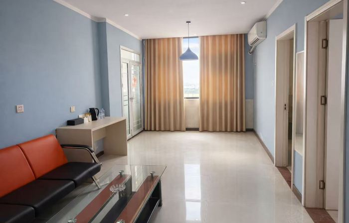 Xihua Rongyue Boutique Hotel