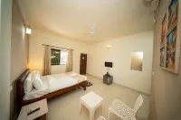 YogiTree Hotels的水波飯店 - 陽台