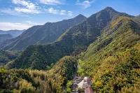 Tonglu Shuangyuan Homestay Hotels in Bai Yunyuan Resort