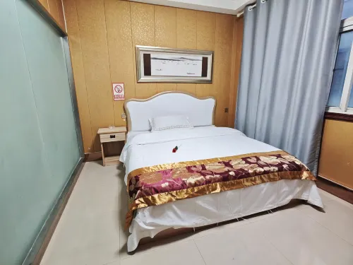Baozhu Hotel