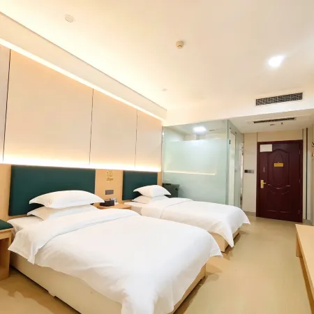 Linzhou Xinghui Hotel (Linzhou Bus Station)