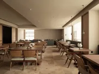 Yaduo Jianye Hotel, IF PARK Guojin Center, South Zhonghuan Street, Taiyuan City