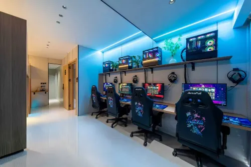 Aishang E-sports Chinese Inn (Pingtan High-speed Railway Station)