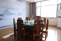 창이 첸장 바스 게스트 하우스 - 조식 운영