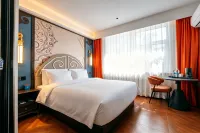 Tenggeli Yun Hotel (Gucheng)