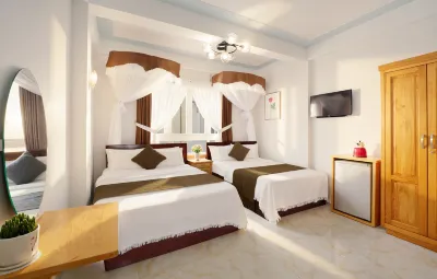 Hanah Hotel Hotels in Dalat City Center