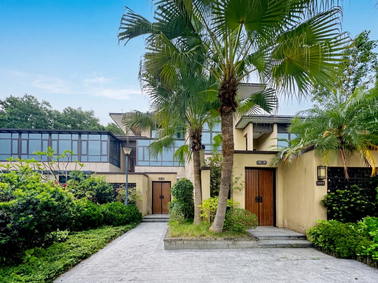 Guangzhou Conghua Longquan Bay · Xiyun Wenquan Villa