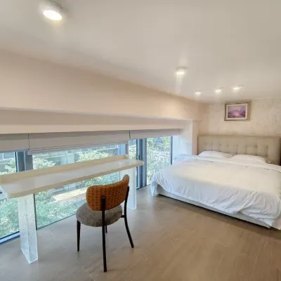 Guilai Pavilion Boutique Apartment Hotels near Guiyuan Temple