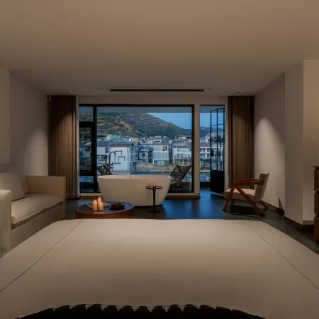 Dali Yuehai Yinyu | SEAVIEW·STAYCATION Seaside Exquisite Homestay (Shuanglang Erhai)