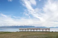 Quanjie Hotel (Borohot Sayram Lake Scenic Area Branch) - Mountain view