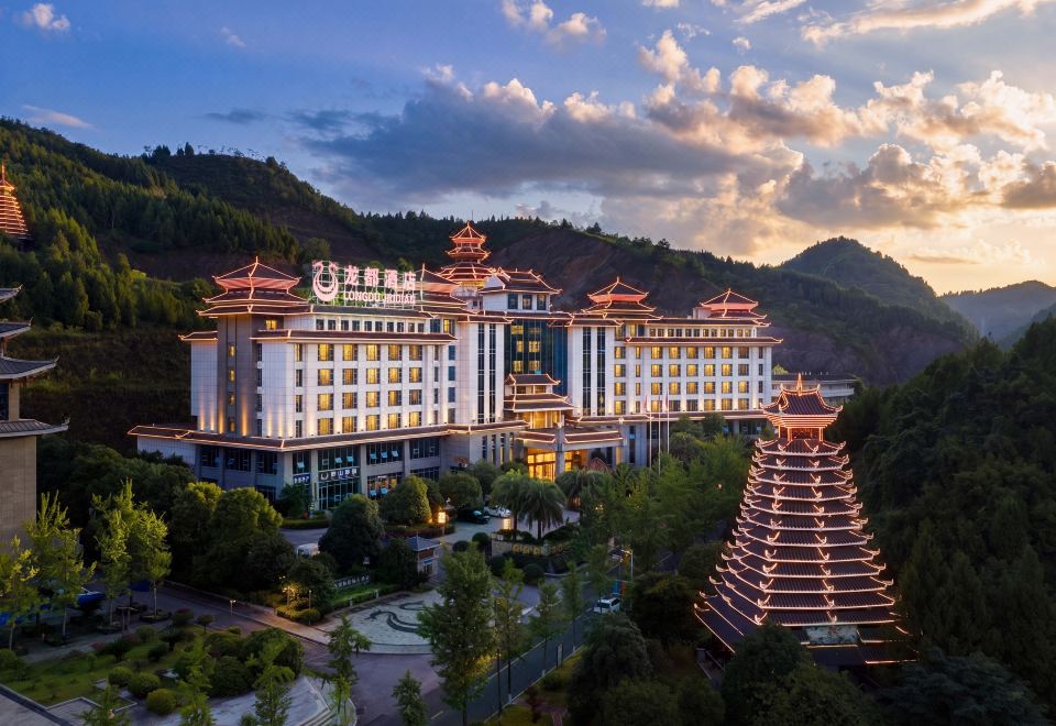 hotel overview picture