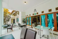 Aleyra Hotel and Villa's Garut - Breakfast