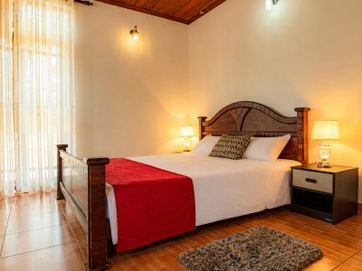 Airport Serenity Villa